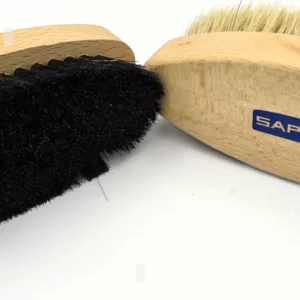 Brosse Ovale Saphir en Crin de Cheval (13.5cm) - Lustrage & Entretien Cuir