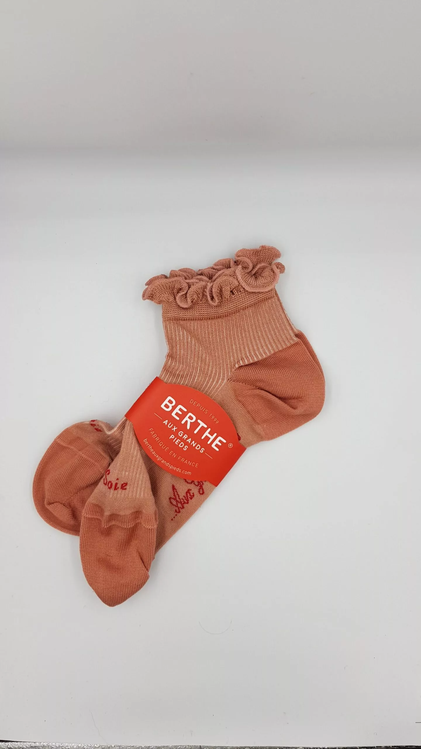 Chaussettes soie invisibles rose Berthe aux Grands Pieds T35/38
