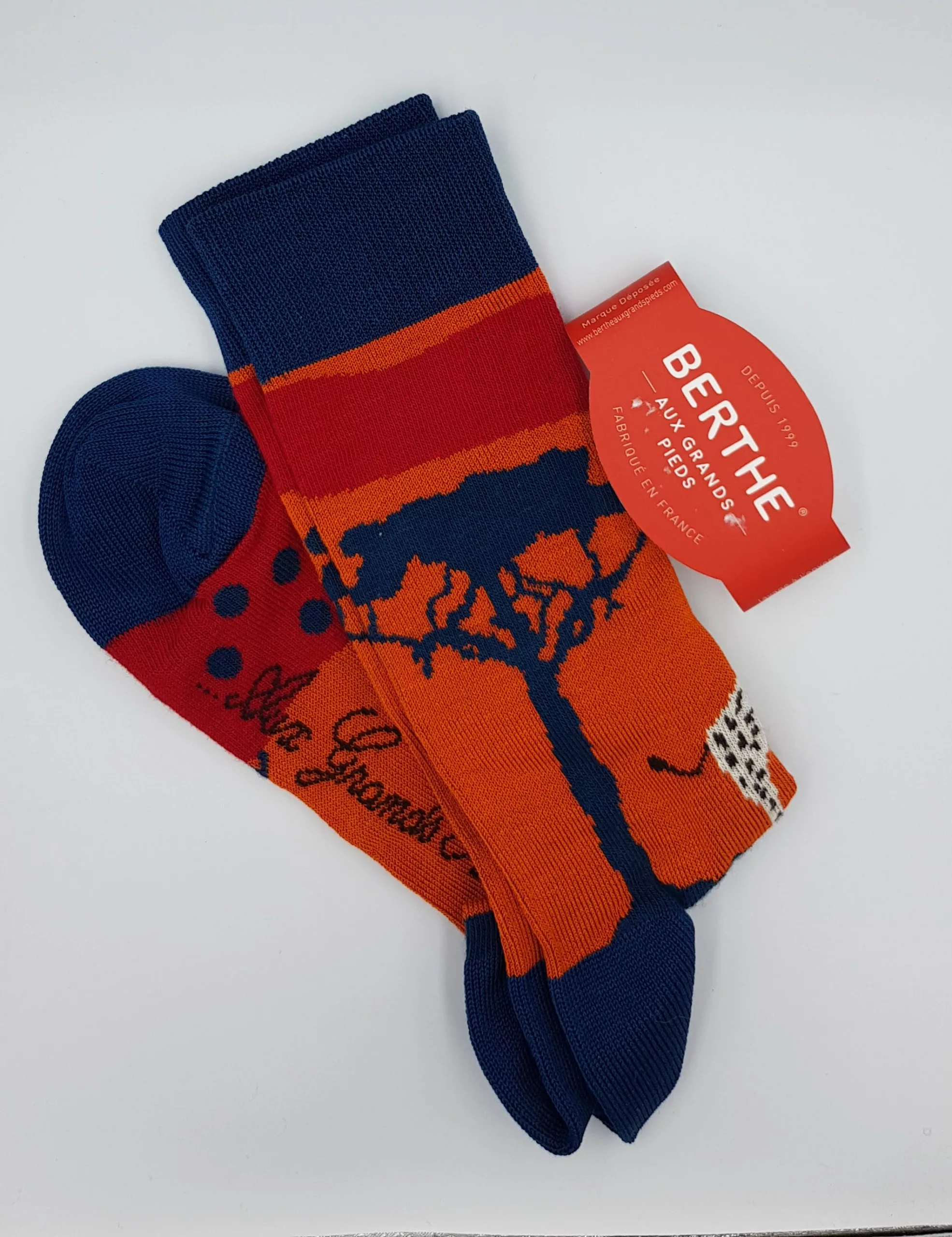 Chaussettes Homme Berthe aux Grands Pieds – Motif Savane & Girafe – Fil d’Écosse