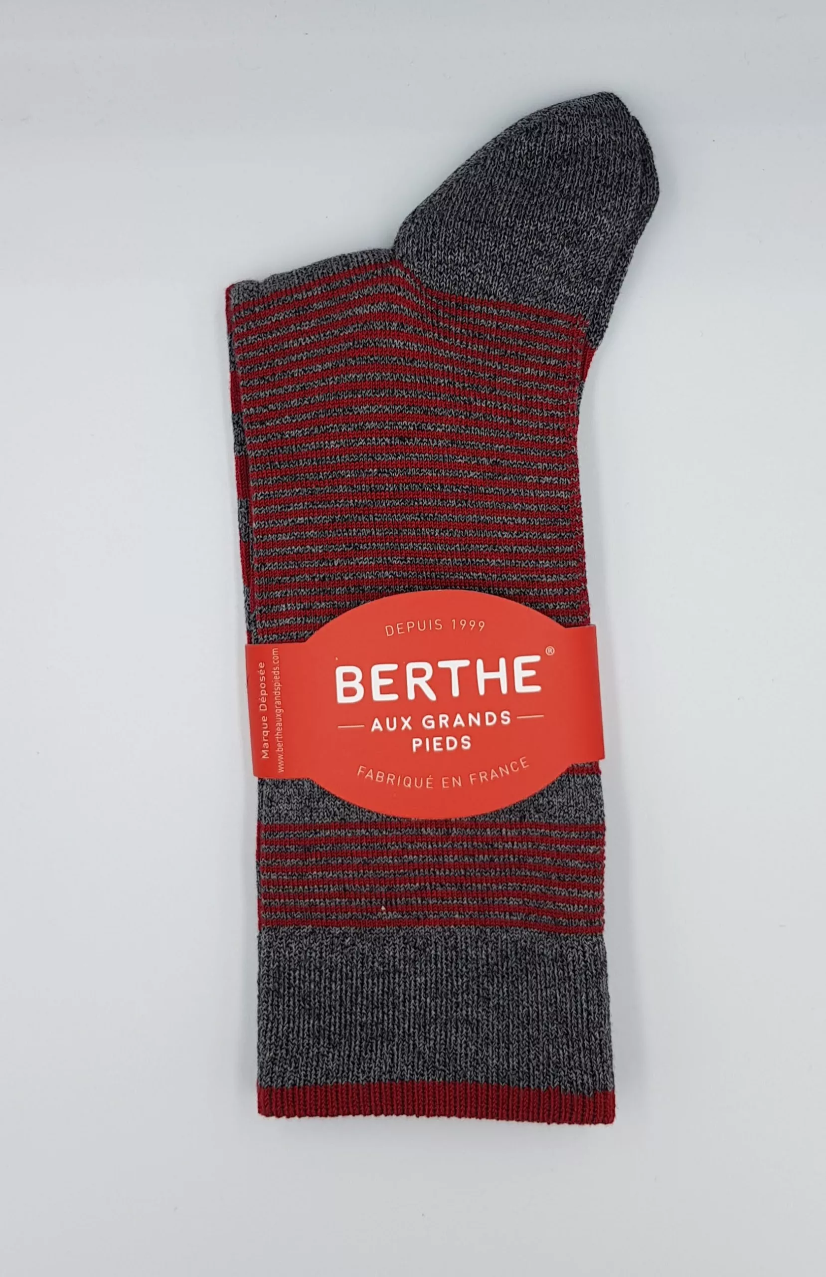Chaussettes Homme Berthe aux Grands Pieds – Fil d&rsquo;Écosse – Gris Chiné & Rayures Rouges